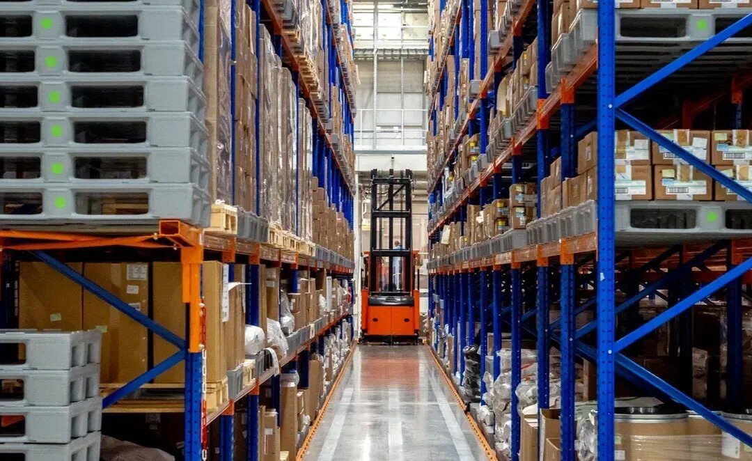 Lagerlogistik für kleine Unternehmen: Effiziente Lösungen 2026